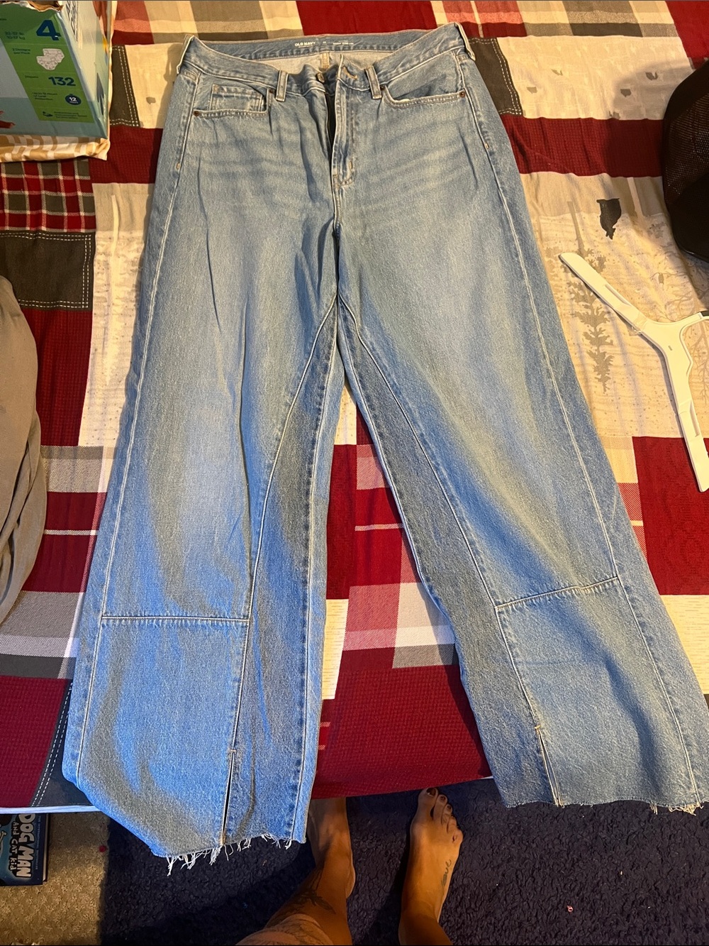 Old Navy Light Blue Wide-Leg Jeans with Raw Hem